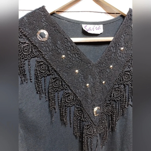 Sas'sa Western Blouse in Black with Silver Hardware Fringe Embellished Festival - Picture 3 of 5